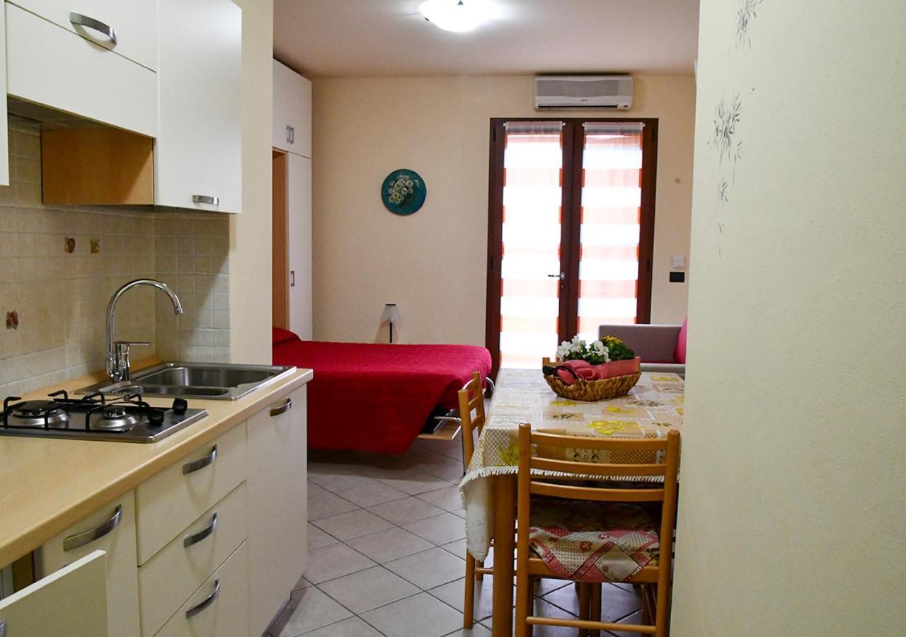 Gli Angeli Agriturismo Villa Cisano sul Neva Exterior foto
