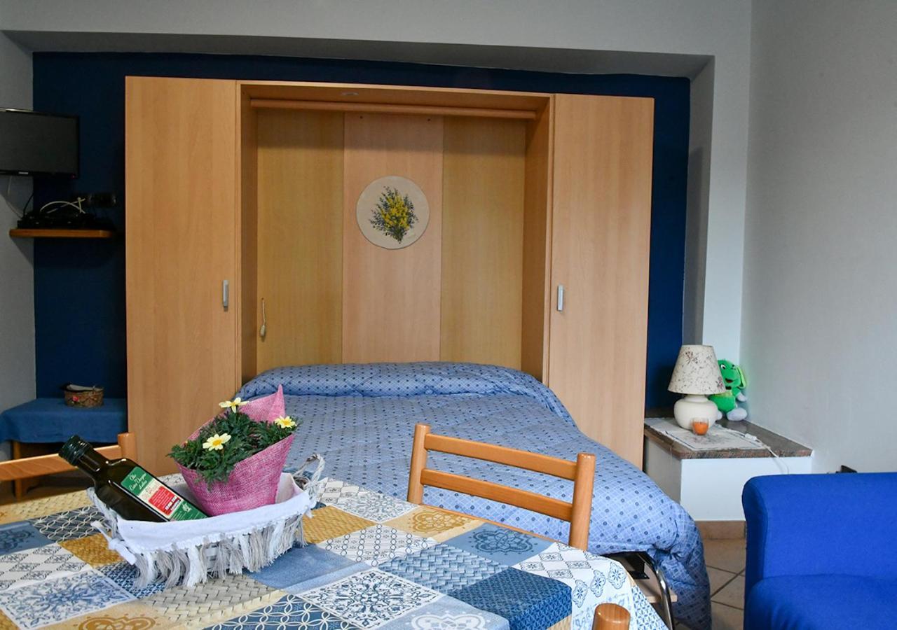 Gli Angeli Agriturismo Villa Cisano sul Neva Exterior foto